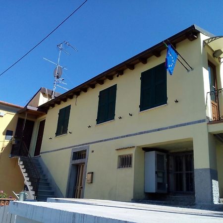 Borgo Foce La Spezia Apartment La Foce Екстериор снимка