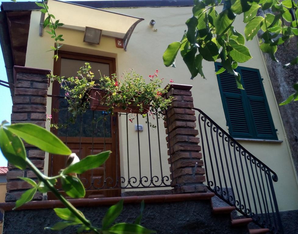 Borgo Foce La Spezia Apartment La Foce Екстериор снимка